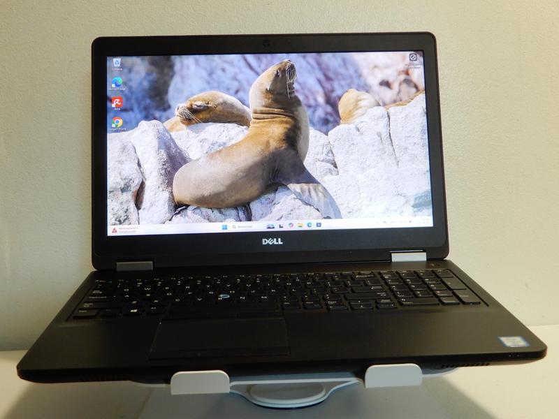 Image 12 de Dell latitude E5570|i5-6300U|16GB DDR4|1 TB SSD|écran 15.6"|Windows 11 Pro