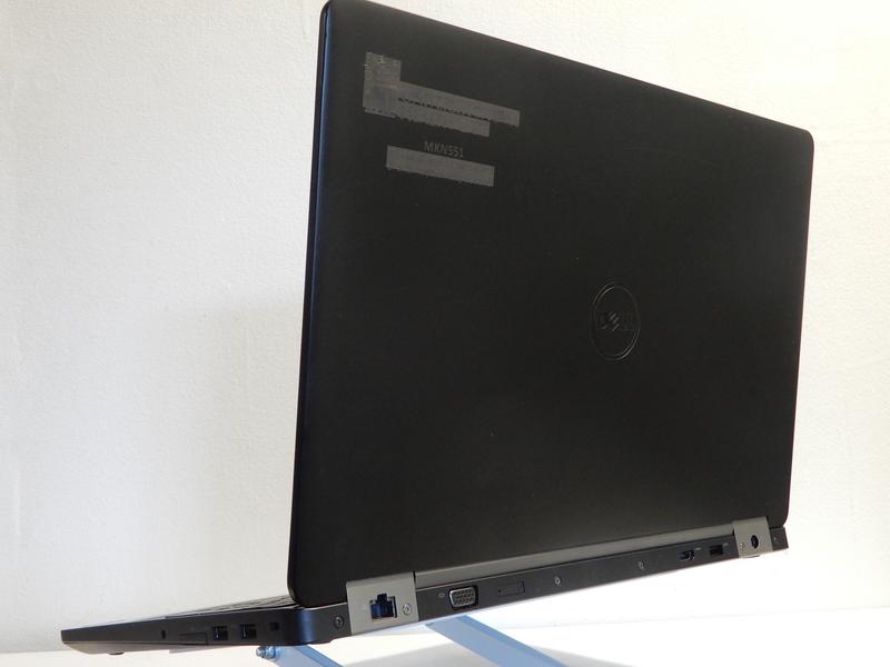 Image 10 de Dell latitude E5570|i5-6300U|16GB DDR4|1 TB SSD|écran 15.6"|Windows 11 Pro