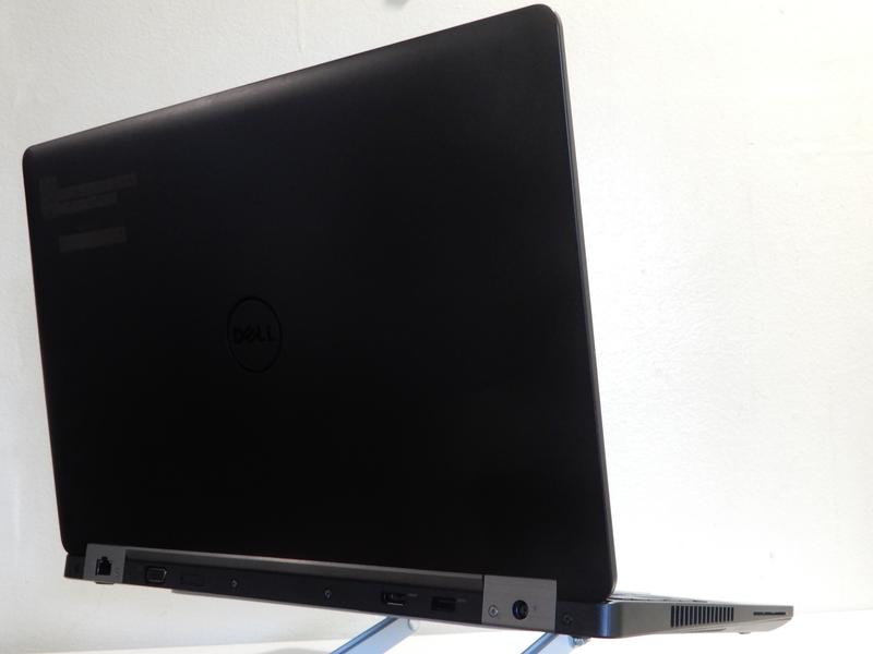 Image 9 de Dell latitude E5570|i5-6300U|16GB DDR4|1 TB SSD|écran 15.6"|Windows 11 Pro